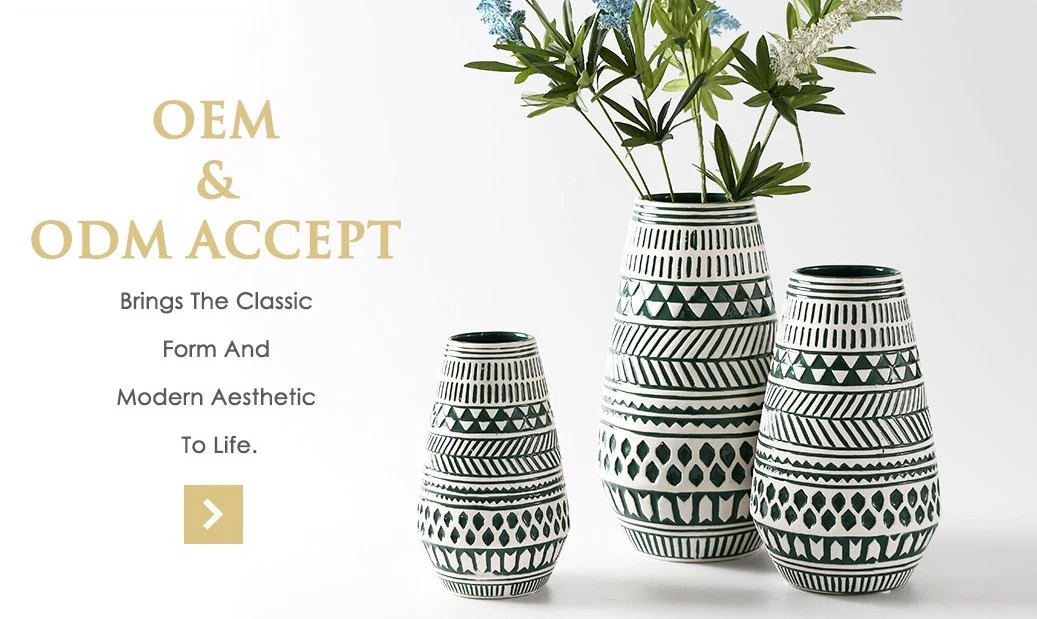 Free Sample Basic Customization Vortex Shape Luxury Office Fancy Ceramic Gold Vases for Flower
